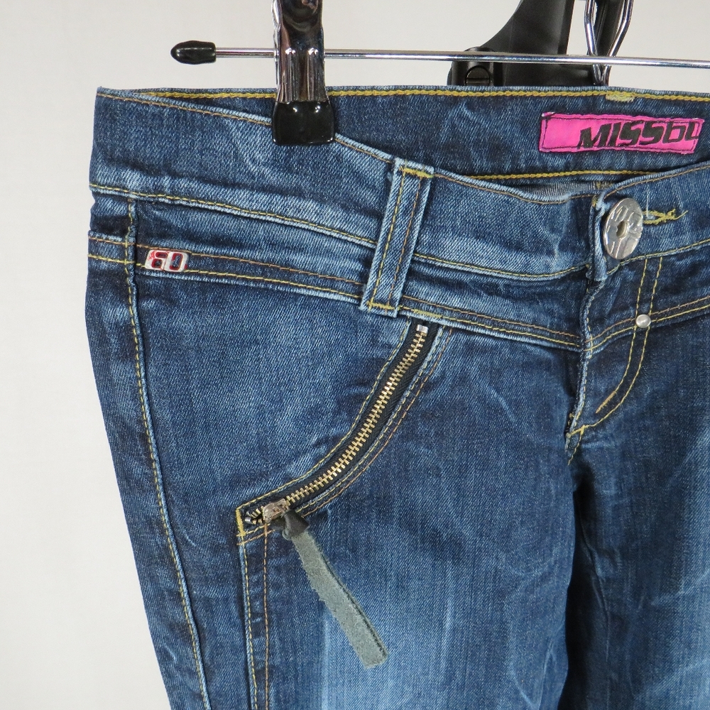 Miss Sixty Low-rise Jeans - Picture 5 of 9